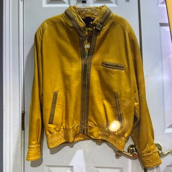 Aggio Italian Top Fashion Collezjone Gold Leather Jacket - Picture 1 of 2